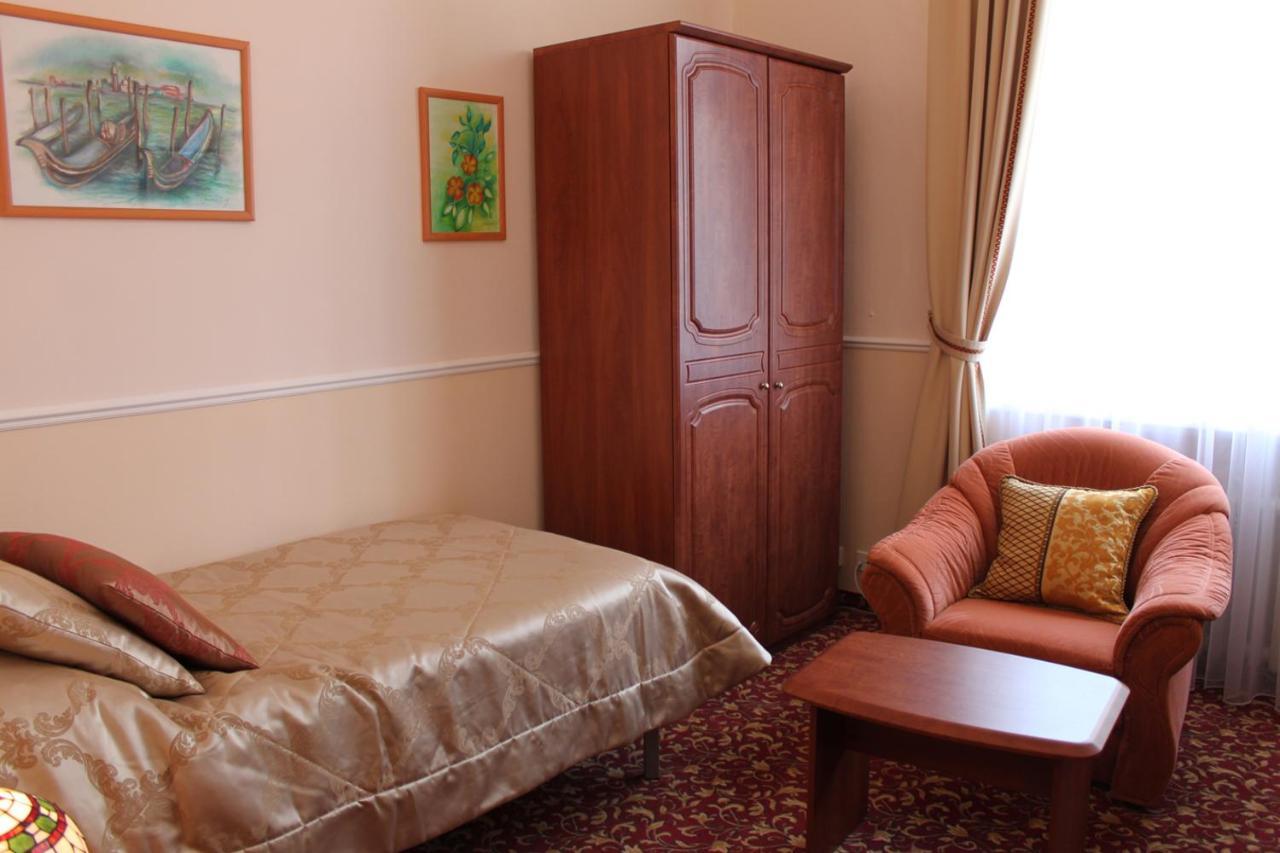 Spa Hotel Purkyne كارلوفي فاري المظهر الخارجي الصورة