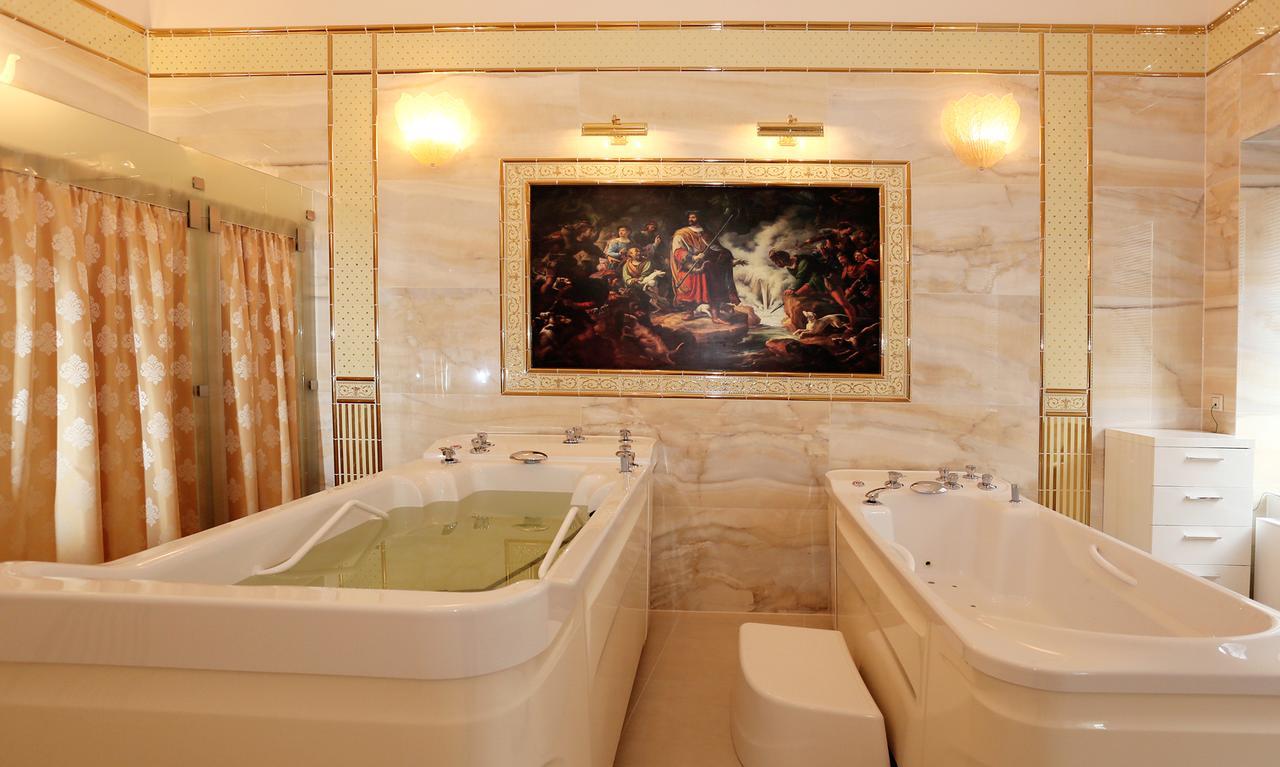 Spa Hotel Purkyne كارلوفي فاري المظهر الخارجي الصورة